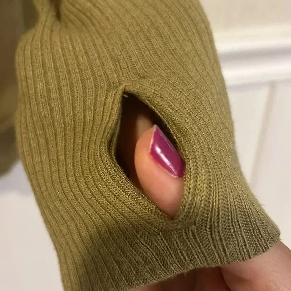 We the Free Snowy Thermal top in Sunstone size XS - Picture 9 of 15